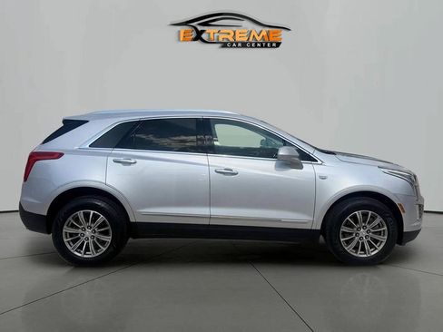 Used 2018 Cadillac XT5 Luxury w/ Driver Awareness Package AWD/4WD image 9