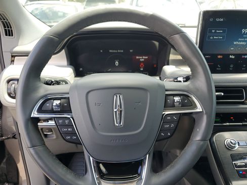 Certified 2021 Lincoln Nautilus Reserve w/ Class II Trailer Tow Package image 18