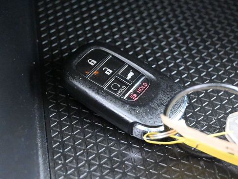 Certified 2024 Honda CR-V EX image 17