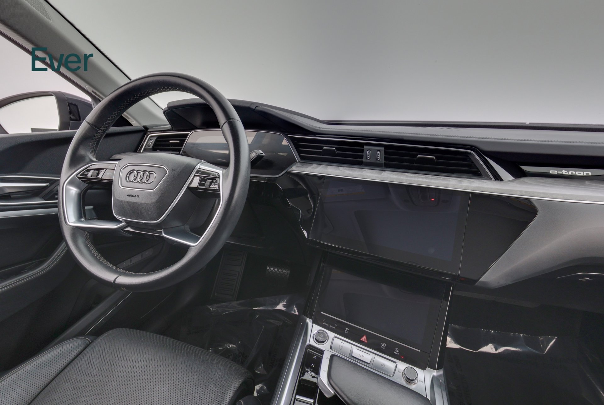 Used 2024 Audi Q8 e-tron Prestige w/ Prestige Package AWD/4WD image 25