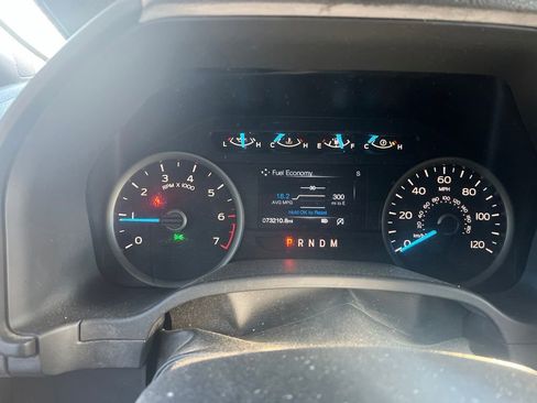 Used 2019 Ford F150 XLT w/ Equipment Group 302A Luxury AWD/4WD image 8