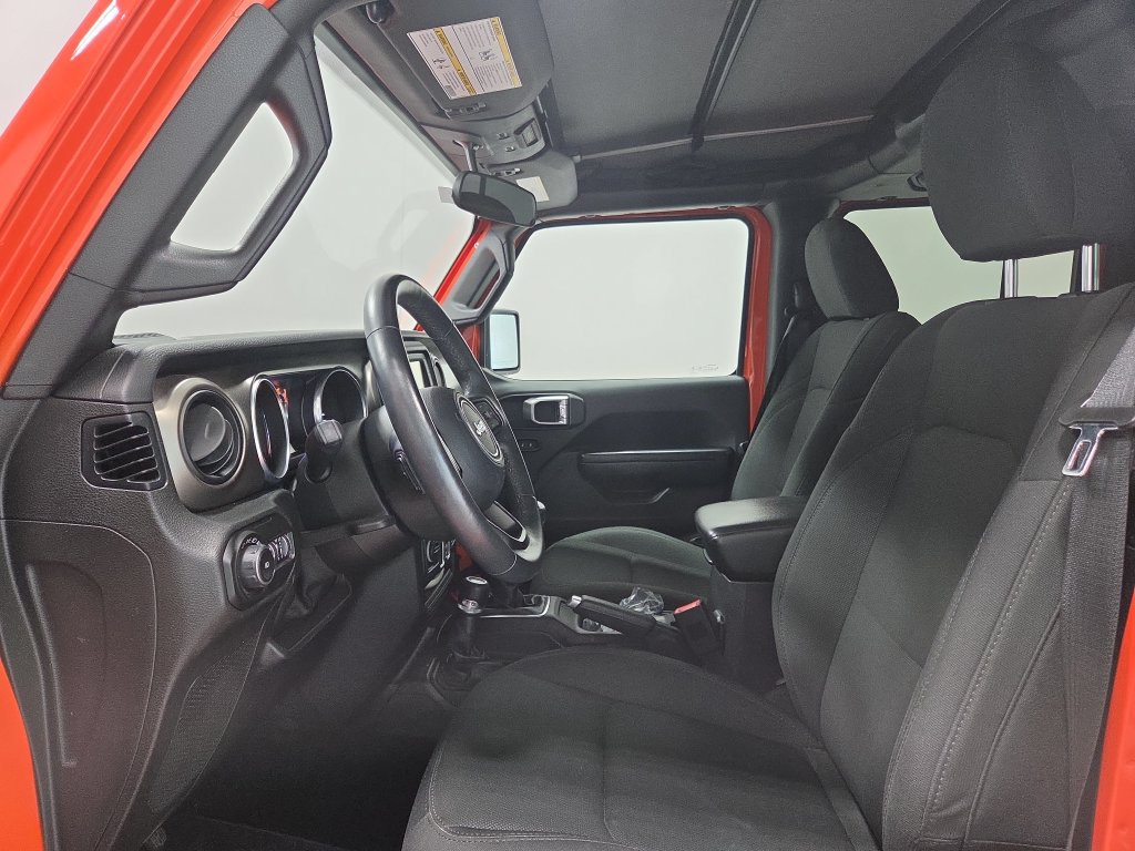 Used 2018 Jeep Wrangler Unlimited Sport S AWD/4WD image 23