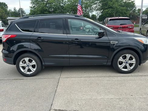 Used 2014 Ford Escape SE w/ Equipment Group 201A AWD/4WD image 4