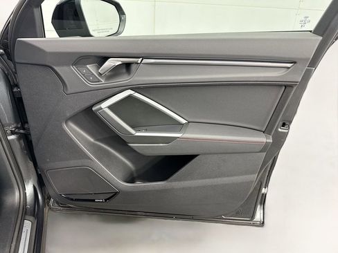 Used 2025 Audi Q3 2.0T Premium Plus w/ Premium Plus Package image 23