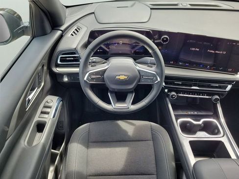 New 2026 Chevrolet Traverse LT FWD image 14