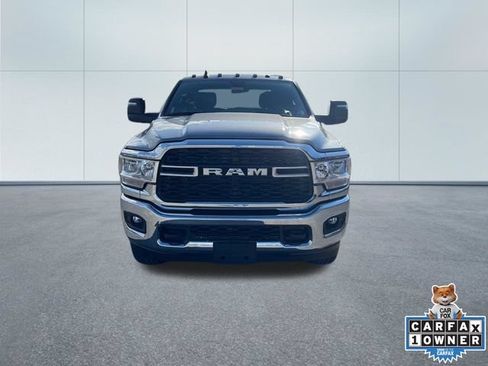 Used 2023 RAM 3500 Tradesman w/ Chrome Appearance Group AWD/4WD image 2