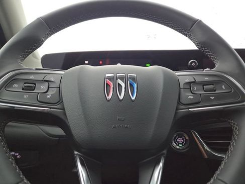 Used 2026 Buick Encore GX Avenir w/ Avenir Technology Package AWD/4WD image 27