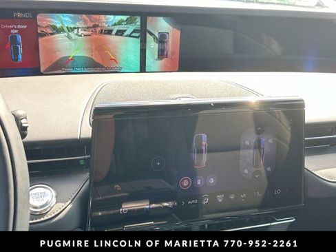 New 2025 Lincoln Nautilus Premier w/ Equipment Group 102A image 29