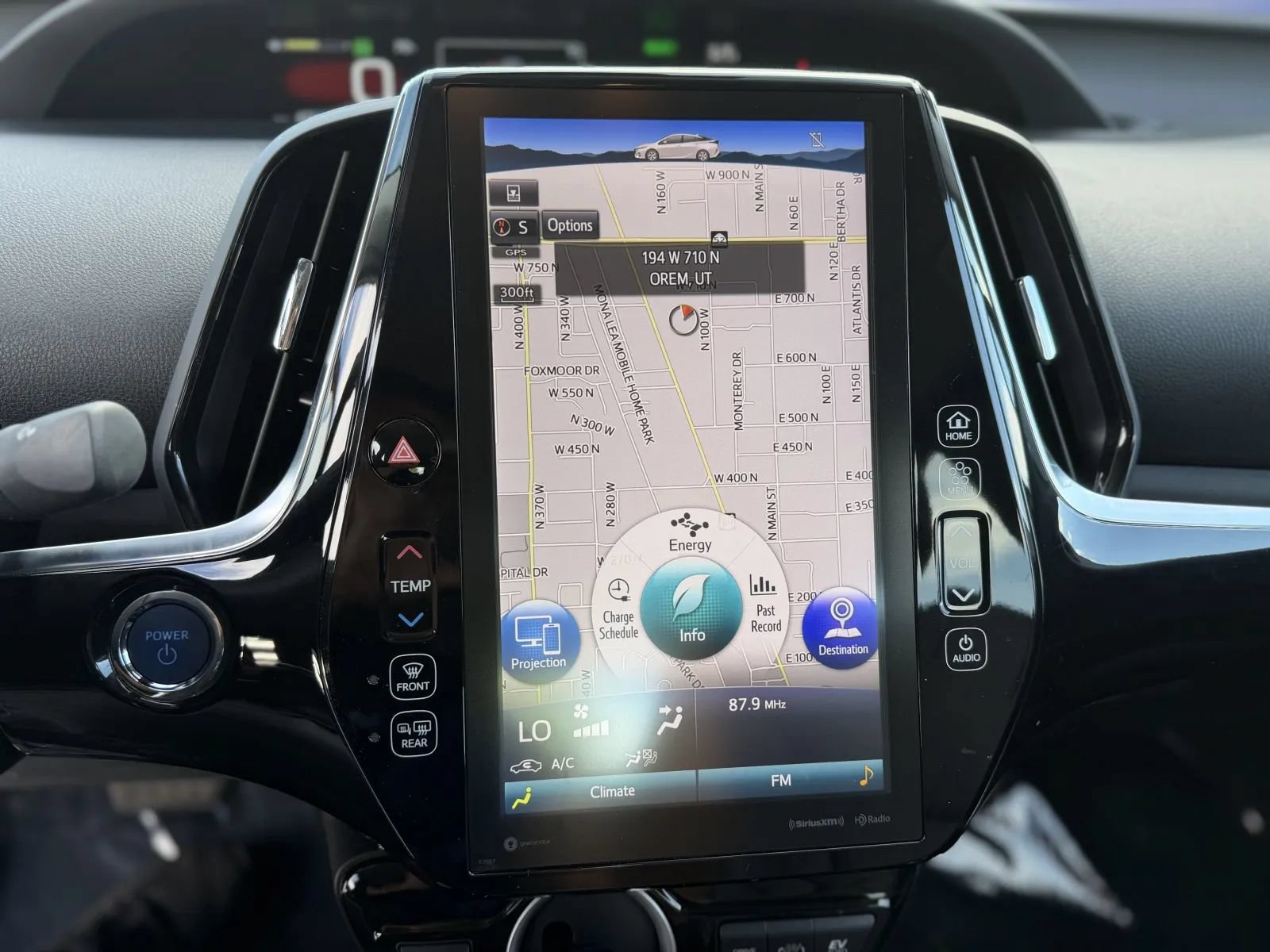 Used 2020 Toyota Prius Prime XLE FWD image 29