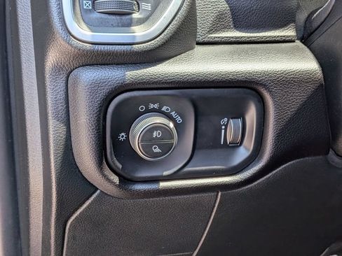 Used 2025 RAM 2500 Big Horn AWD/4WD image 14