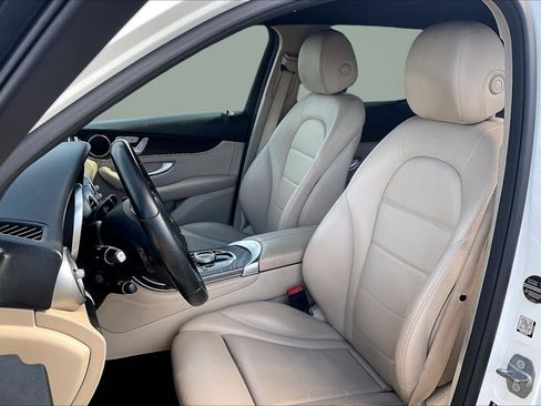 Used 2018 Mercedes-Benz GLC 300 image 25