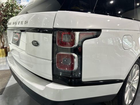 Used 2019 Land Rover Range Rover Supercharged AWD/4WD image 32