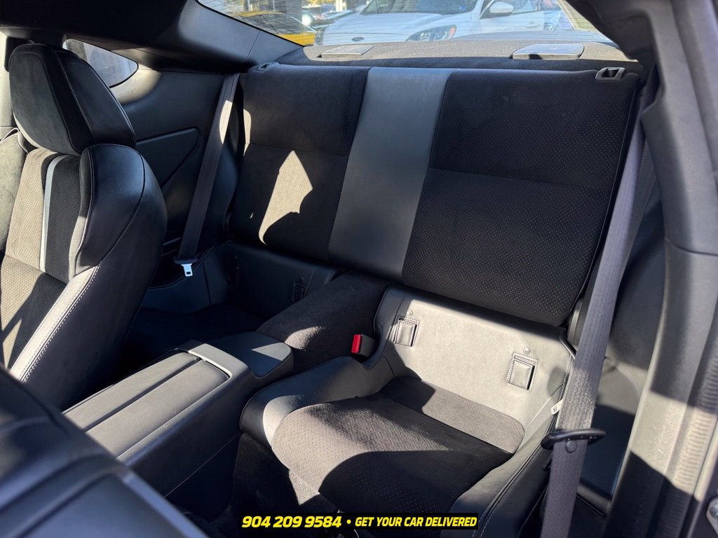 Used 2022 Toyota GR86 Premium w/ ALL Weather Mat Package (TMS) RWD image 26