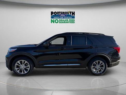 Certified 2022 Ford Explorer XLT w/ Equipment Group 202A AWD/4WD image 2