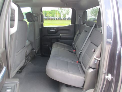 Used 2023 Chevrolet Silverado 1500 Custom image 18