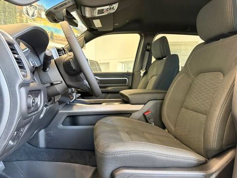New 2026 RAM 1500 Big Horn AWD/4WD image 14