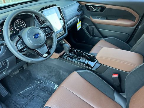 New 2026 Subaru Forester Touring image 9