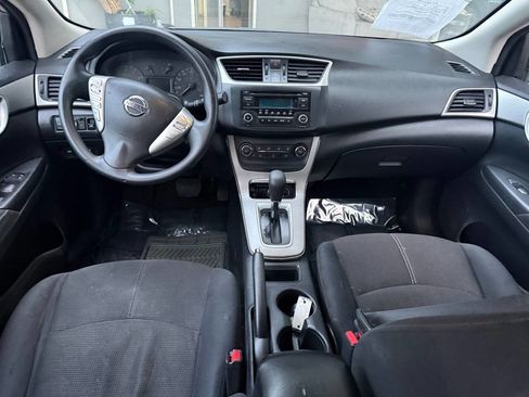 Used 2015 Nissan Sentra S image 11