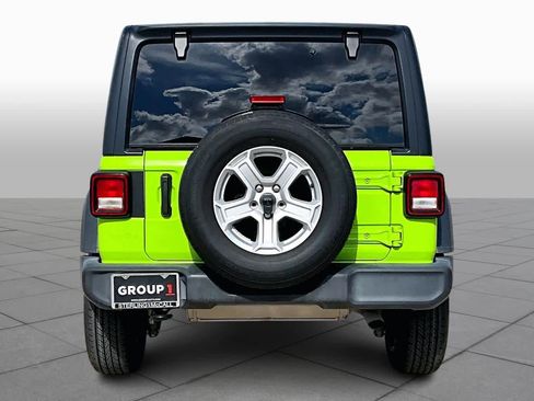 Used 2021 Jeep Wrangler Sport S image 5