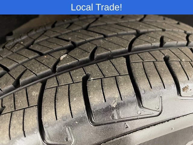 Used 2019 Jeep Cherokee Latitude Plus AWD/4WD image 8