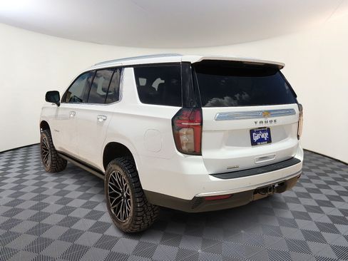 Used 2023 Chevrolet Tahoe High Country AWD/4WD image 3