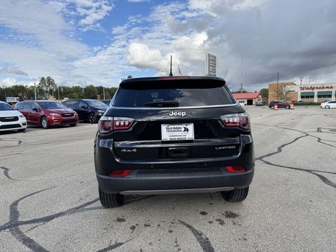 Used 2024 Jeep Compass Limited image 4