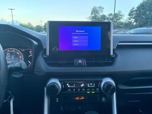 Certified 2025 Toyota RAV4 LE AWD/4WD image 26