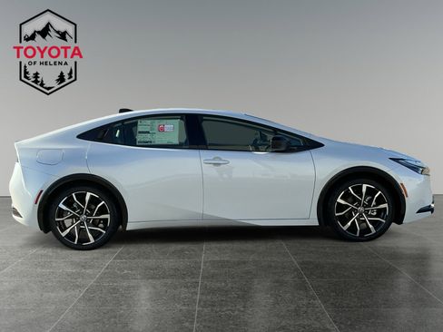 New 2026 Toyota Prius Plug-In Hybrid image 6
