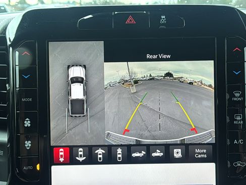 New 2026 RAM 2500 Big Horn AWD/4WD image 24