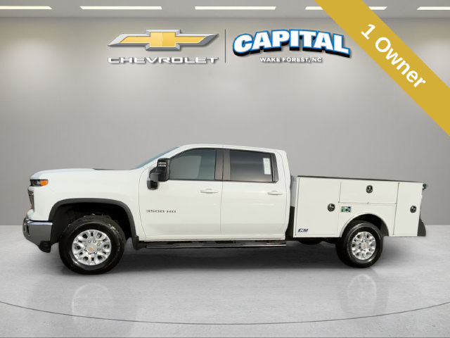 Used 2025 Chevrolet Silverado 3500 LT w/ Safety Package AWD/4WD image 3