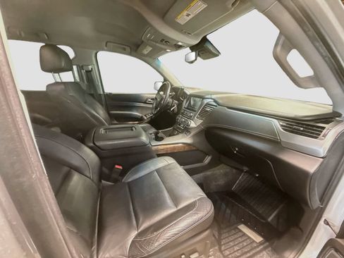 Used 2018 Chevrolet Tahoe LT AWD/4WD image 28
