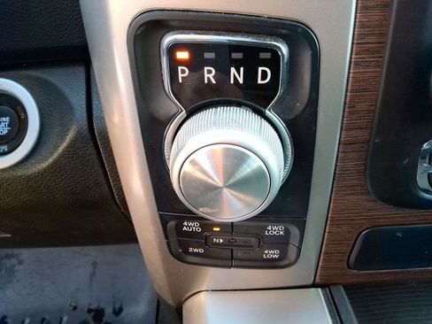 Used 2017 RAM 1500 Laramie w/ Convenience Group image 15