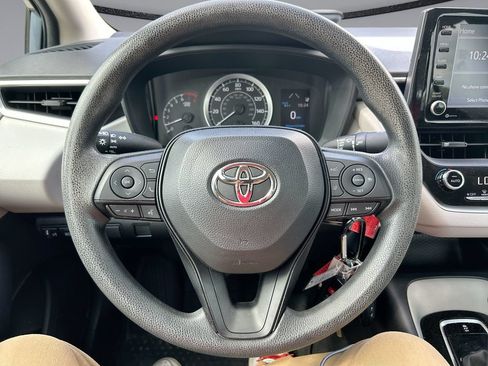 Certified 2022 Toyota Corolla LE FWD image 14