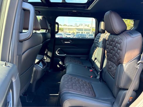 New 2026 Nissan Armada Platinum image 26