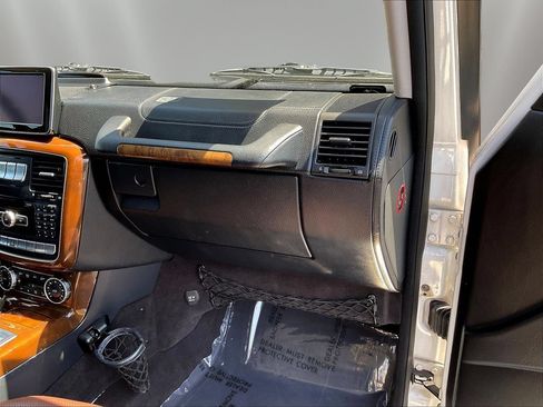 Used 2014 Mercedes-Benz G 550 image 24