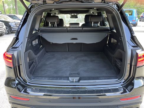 Used 2024 Mercedes-Benz GLB 250 image 10