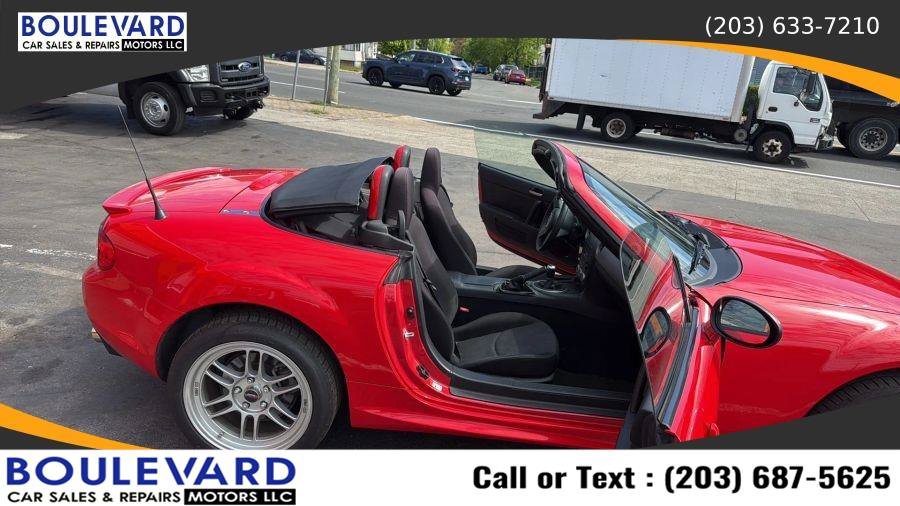 Used 2010 MAZDA MX-5 Miata Sport RWD image 33