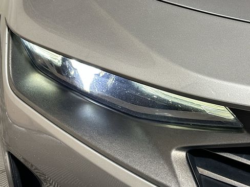 Used 2019 Chevrolet Camaro LS RWD image 9