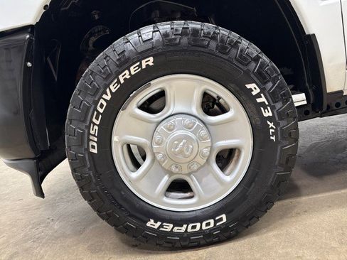 Used 2023 RAM 2500 Tradesman image 40