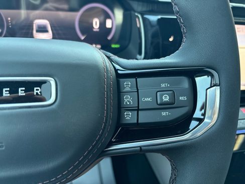 New 2025 Jeep Wagoneer S Limited image 16