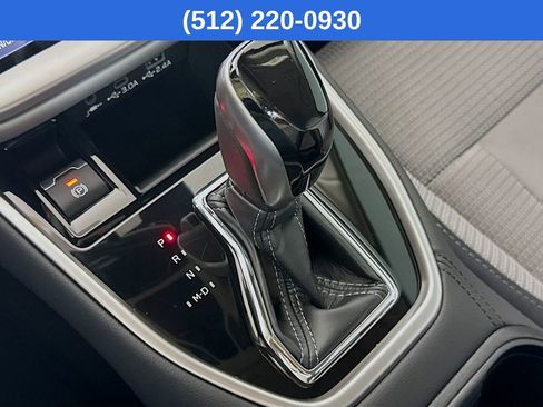 Certified 2025 Subaru Outback Premium image 21