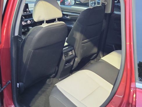 Used 2024 Honda CR-V EX image 12