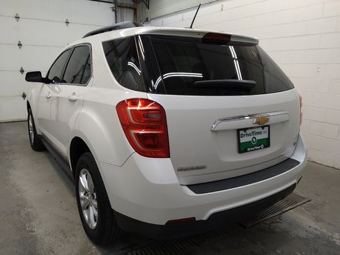 Used 2017 Chevrolet Equinox LT w/ Convenience Package FWD image 5