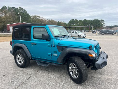 Used 2020 Jeep Wrangler Sport image 9