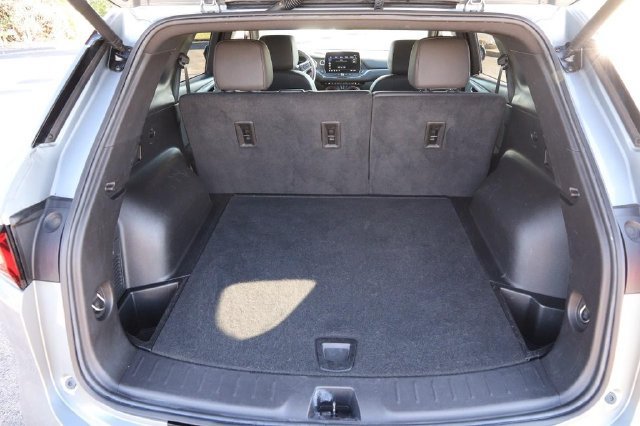 Used 2025 Chevrolet Blazer RS FWD image 7