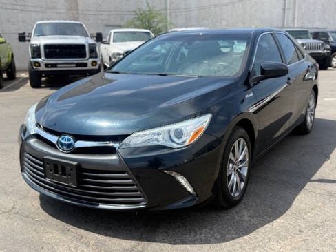 Used 2016 Toyota Camry XLE w/ Moonroof Package FWD image 7