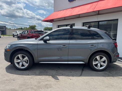 Used 2018 Audi Q5 2.0T Premium w/ Convenience Package AWD/4WD image 3