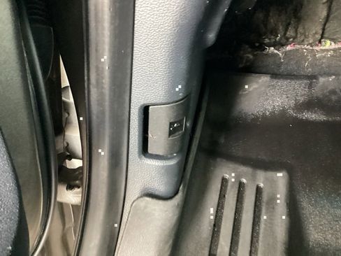 Used 2023 Ford F250 Lariat w/ Chrome Package image 62