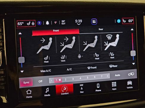 Used 2024 Dodge Durango R/T image 23