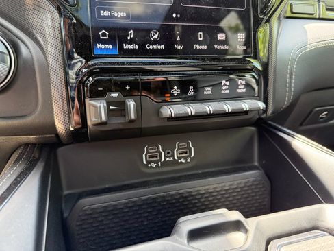Used 2023 RAM 1500 Limited w/ Bed Utility Group AWD/4WD image 16